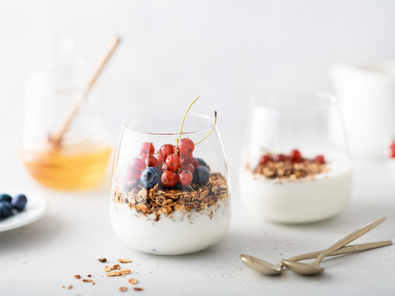 Breakfast granola yogurt with berries