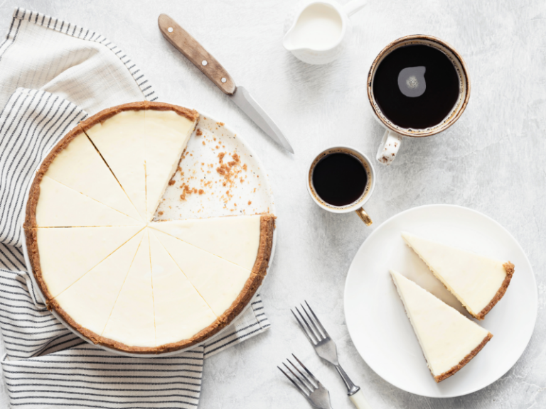 Classic New York cheesecake
