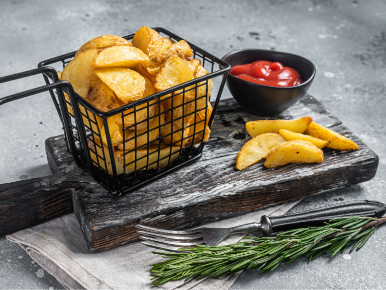 Oven-roasted rosemary potato wedges