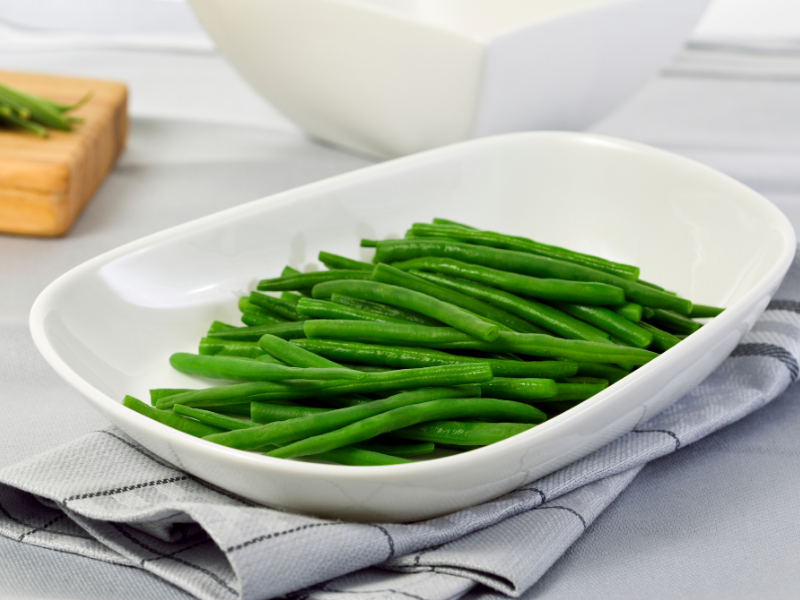 Steam green beans